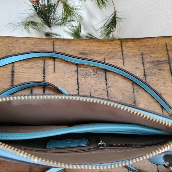 NWOT Joy Susan Mini Crossbody Wristlet Clutch - Light Blue Vegan Leather - Picture 8 of 8